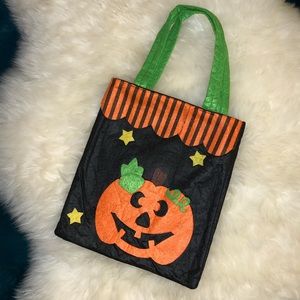 NEW!! FELT HALLOWEEN TRICK OR TREAT BAG NIB!